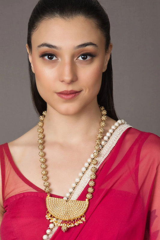 Shabana Moti Pendant Necklace 