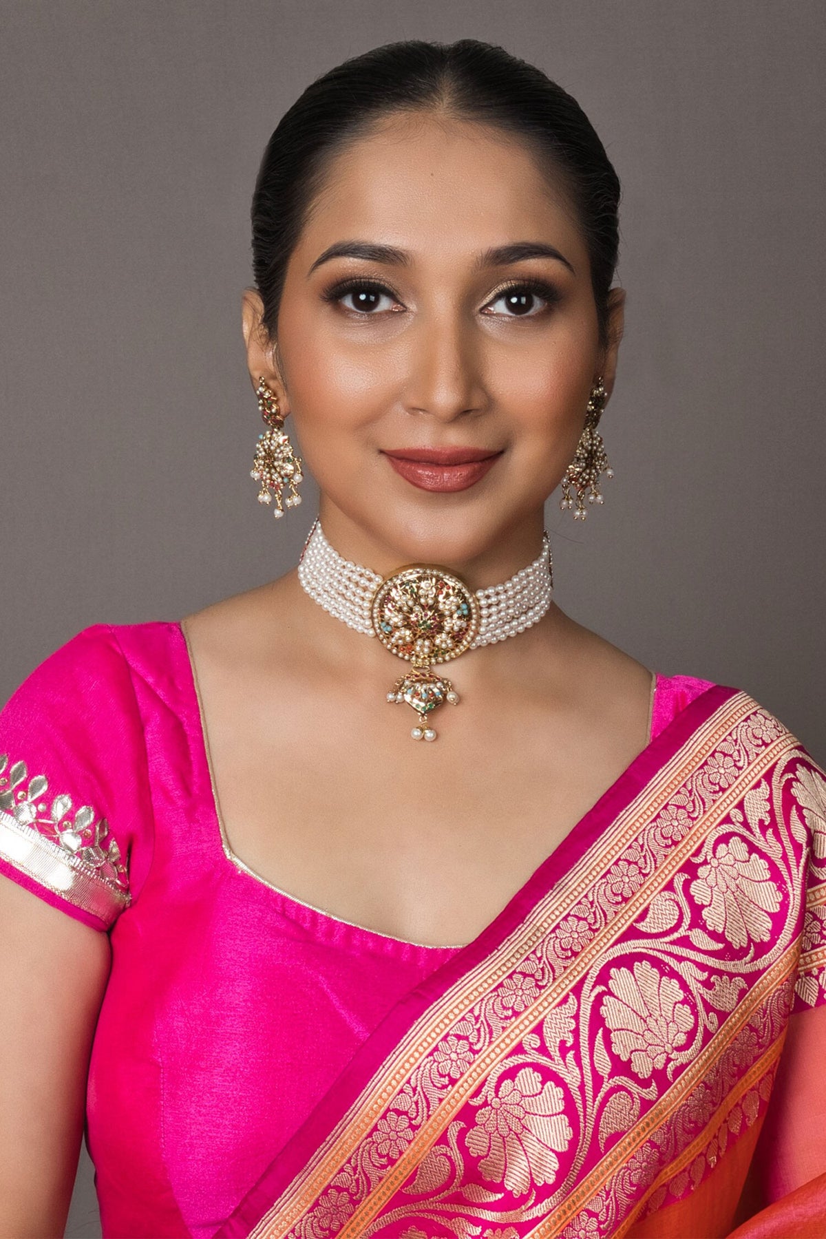 Nirvana Stone Studded Jadau Choker Set 