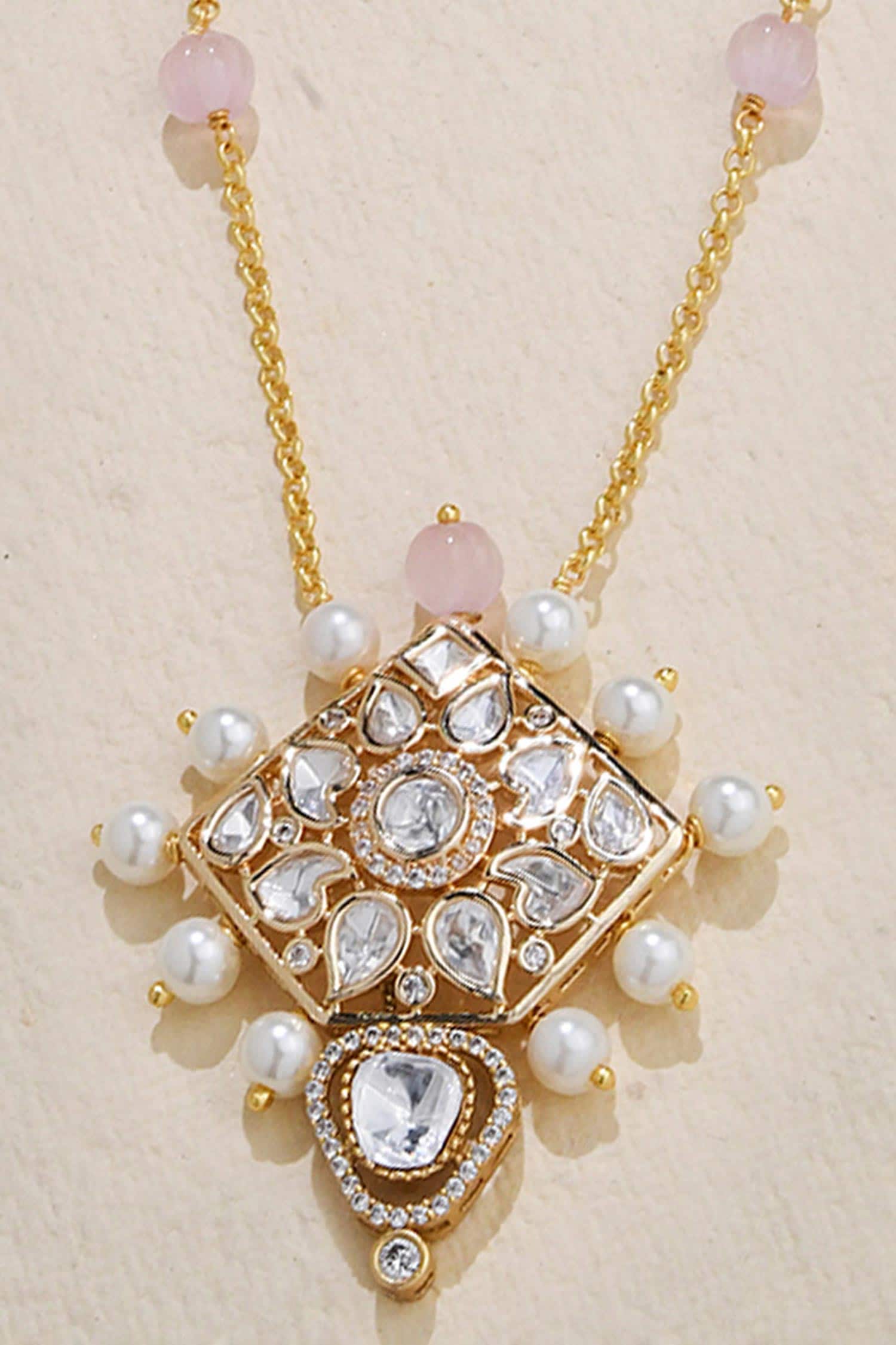 Kundan & Pearl Embellished Pendant Necklace 