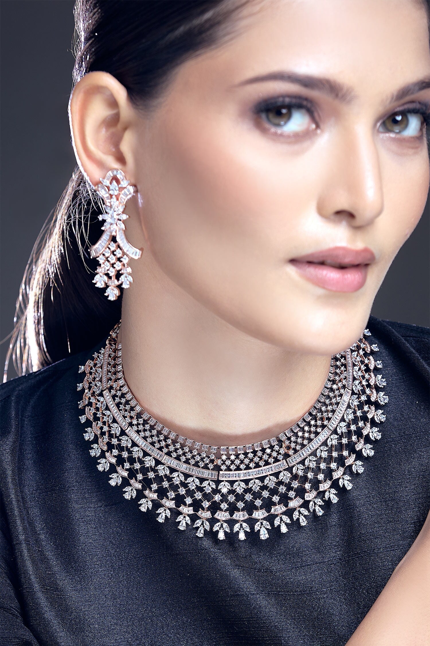 Zircon & Emerald Stone Embellished Necklace Set 
