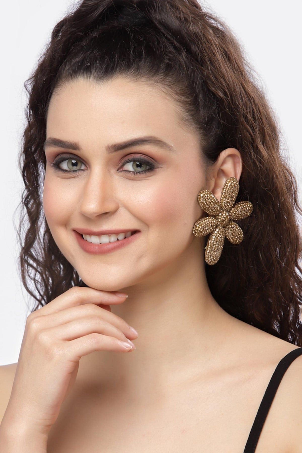Daisy Crystal Embellished Studs 