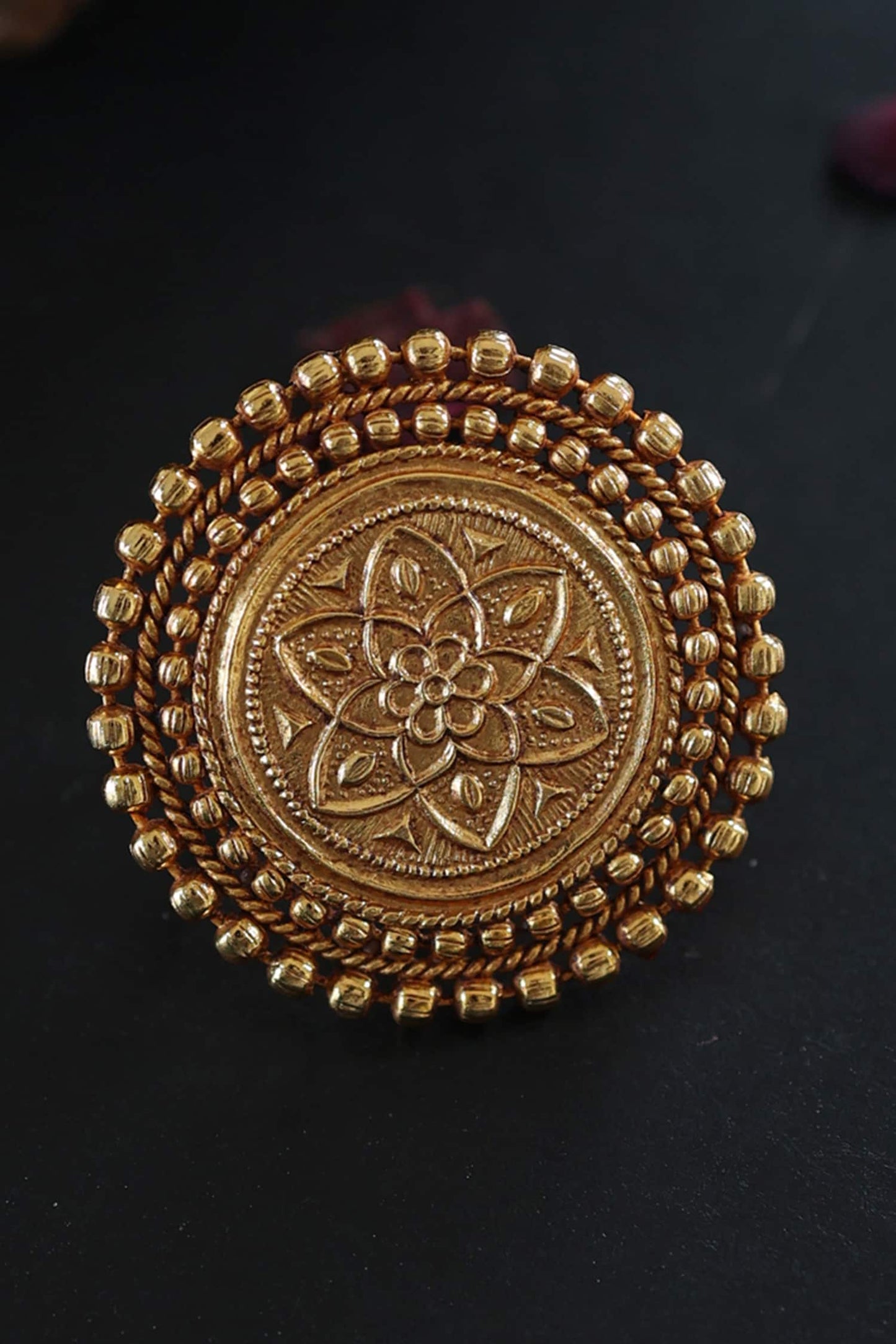 Floral Carved Temple Ring 