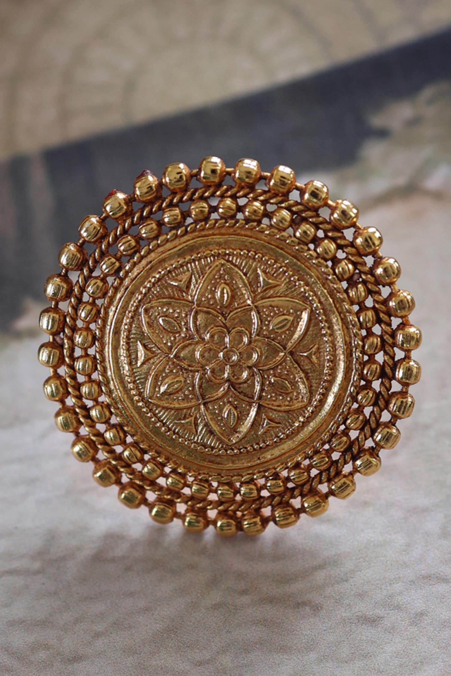 Floral Carved Temple Ring 