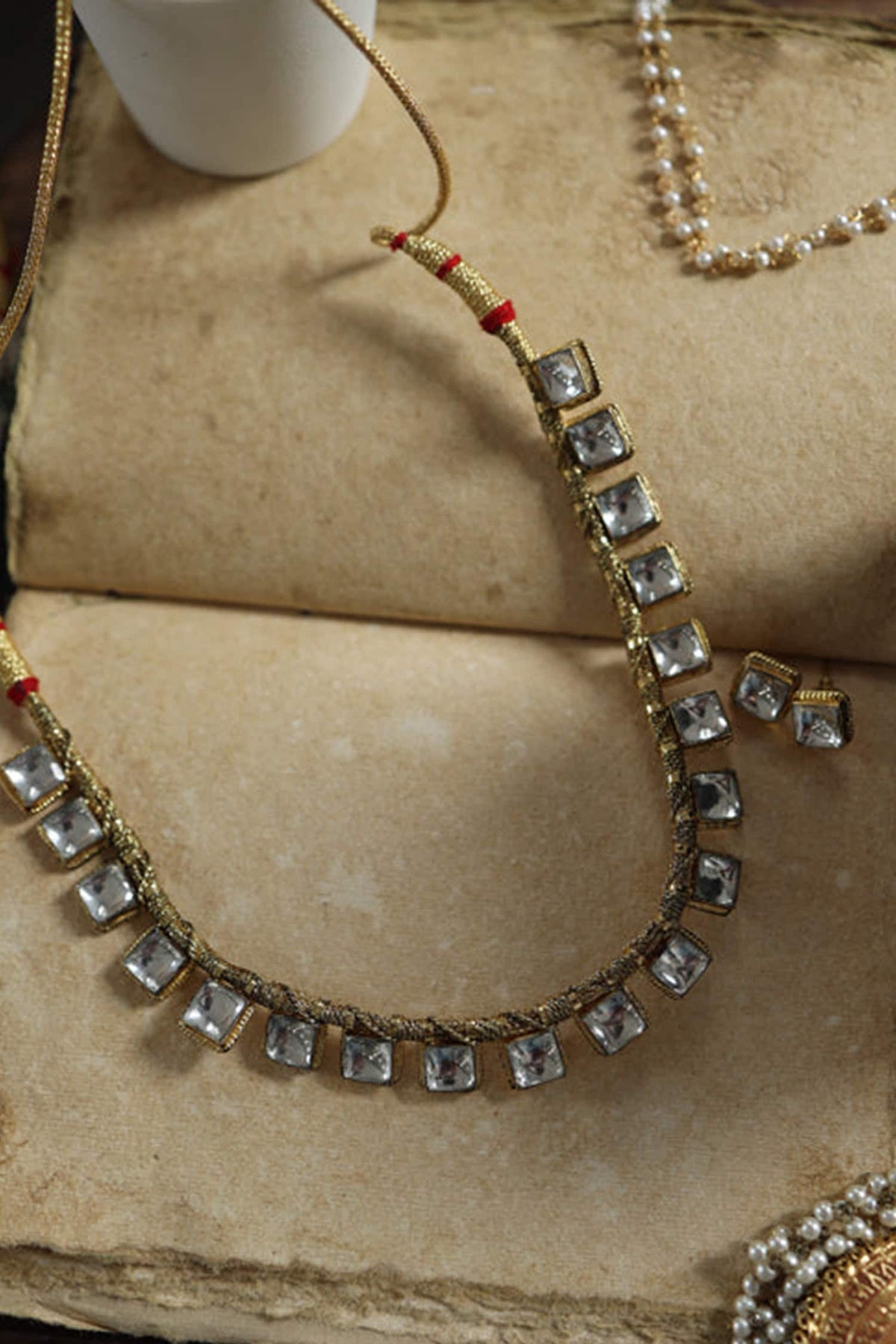 Square Kundan Embellished Choker Set 
