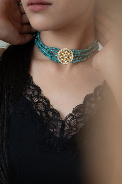 Floral Kundan Studded Onyx Choker 