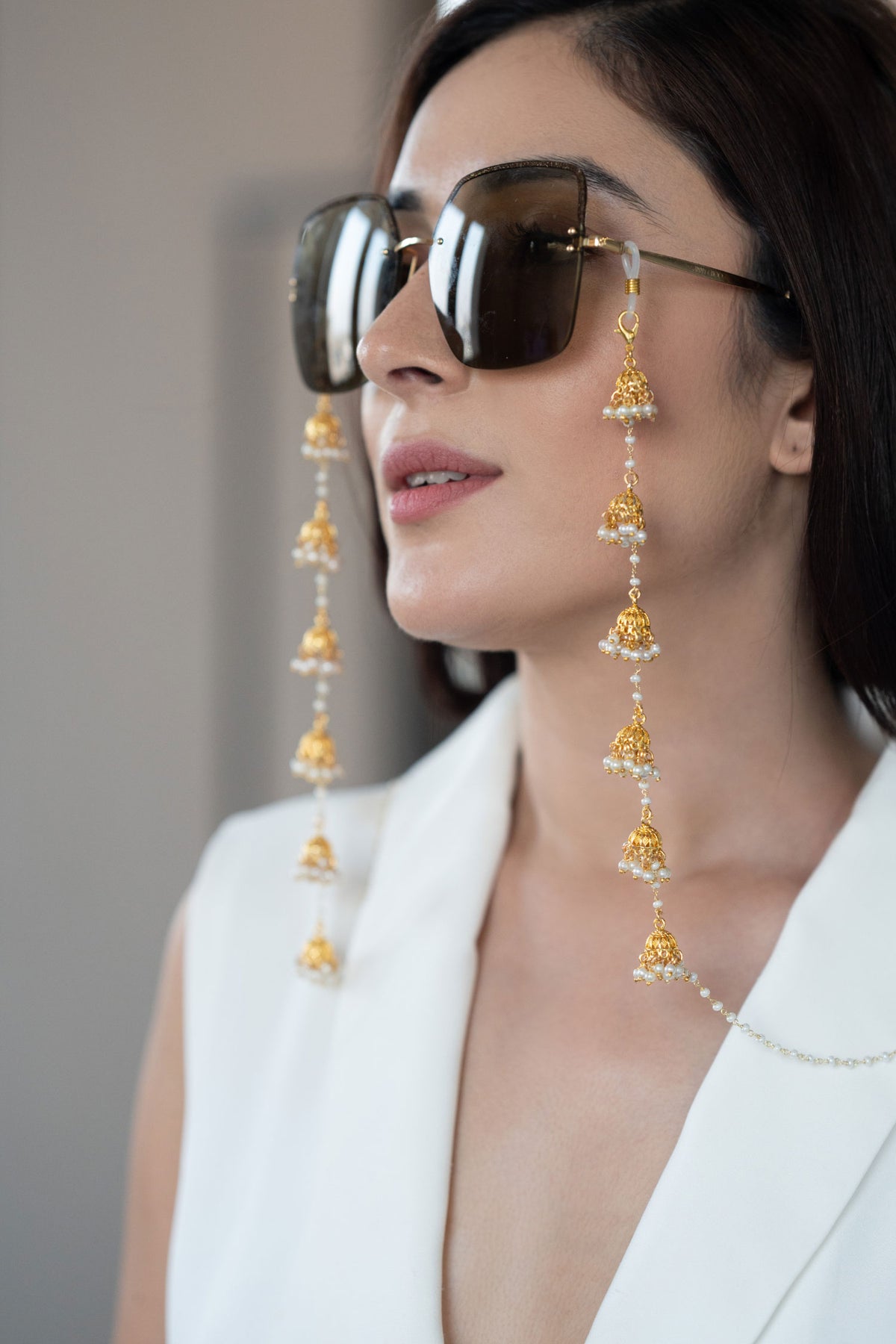 Jhumka Pearl Embellished Eyewear Chain 