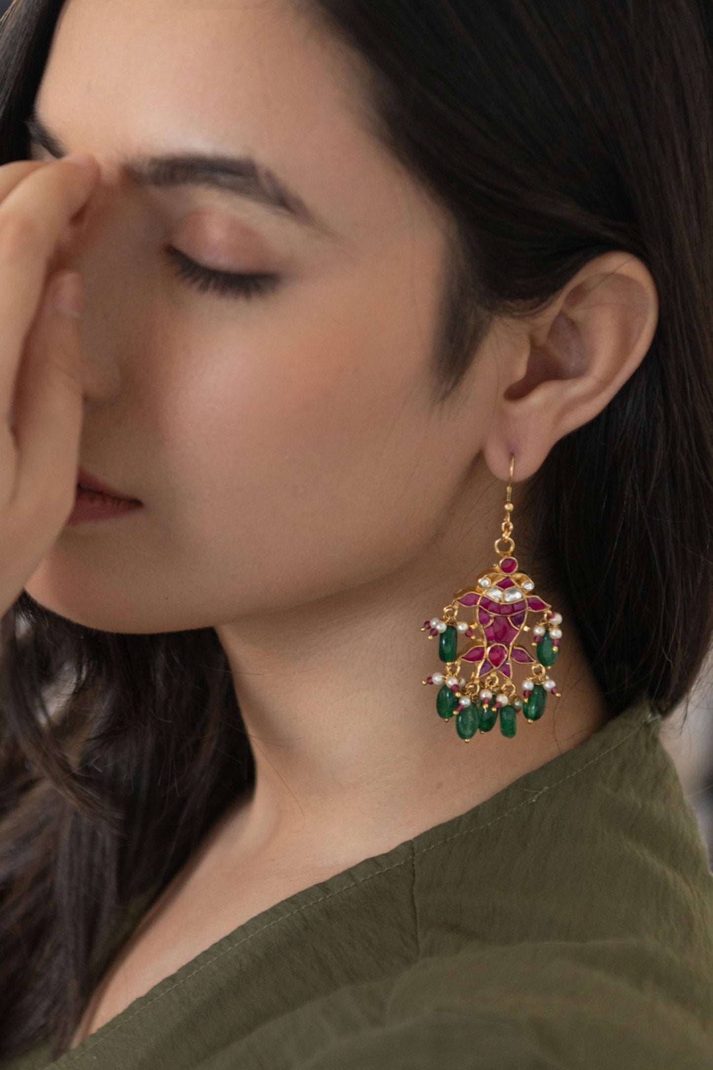 Kundan Studded Fish Pattern Earrings 
