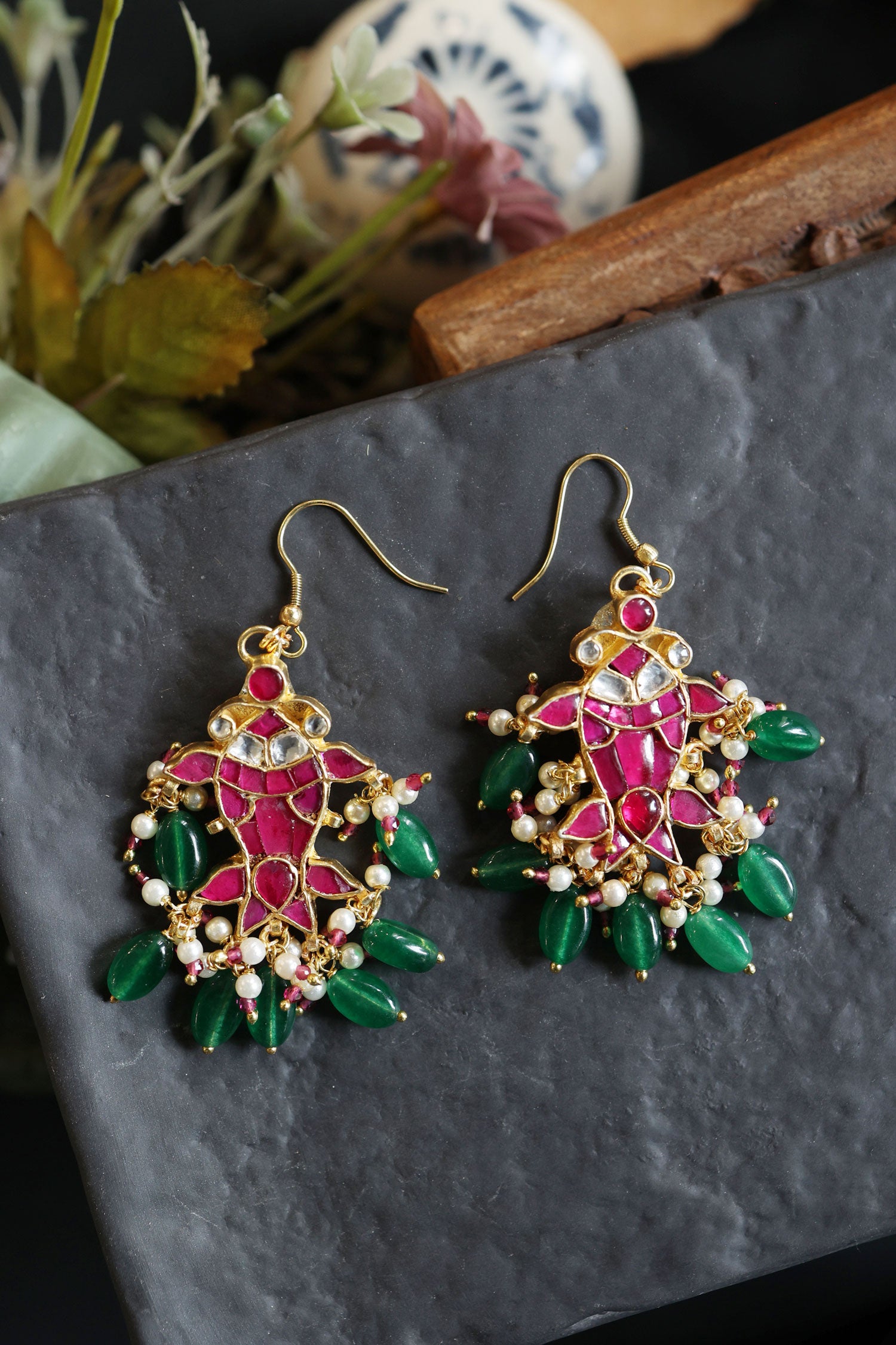 Kundan Studded Fish Pattern Earrings 