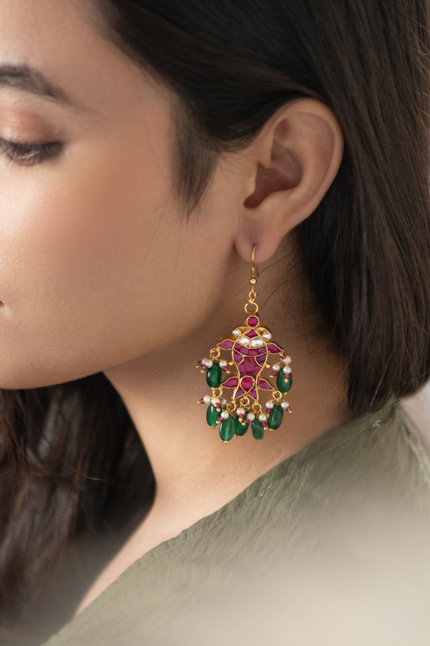 Kundan Studded Fish Pattern Earrings 