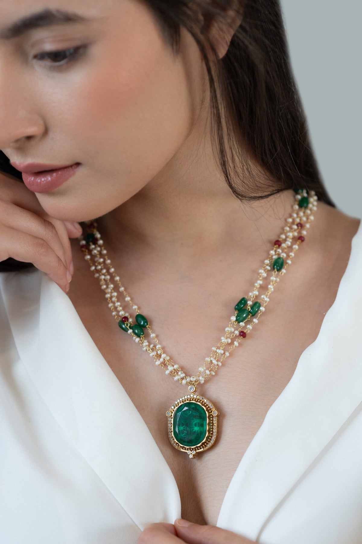 Stone Embellished Pearl Multi-Chain Necklace 