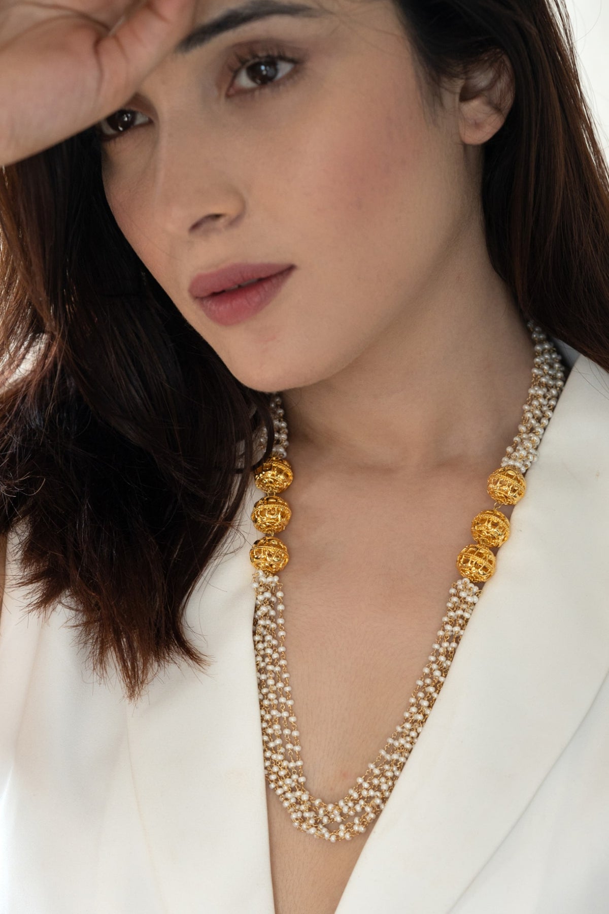 Pearl Embellished Long Necklace 