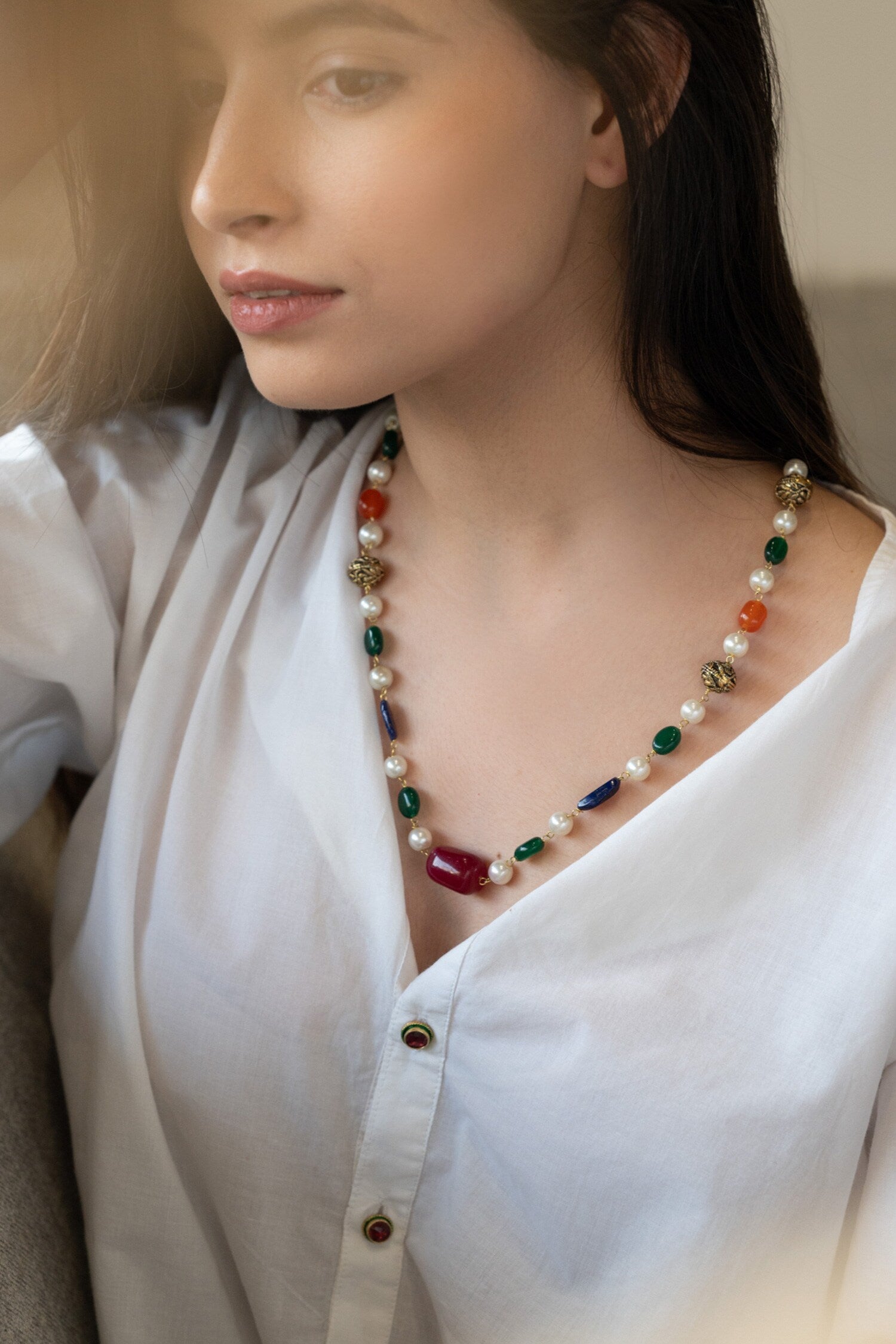 Pearl Embellished Necklace 