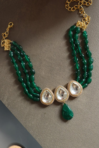 Tear Drop Carved Jade Green Choker 