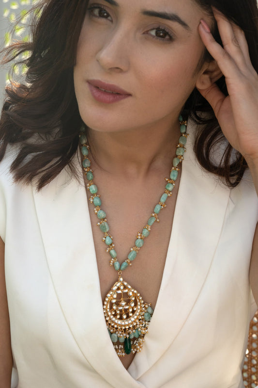 Kundan Studded Pendant Necklace 