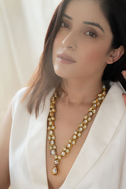 Kundan Studded Pendant Necklace 