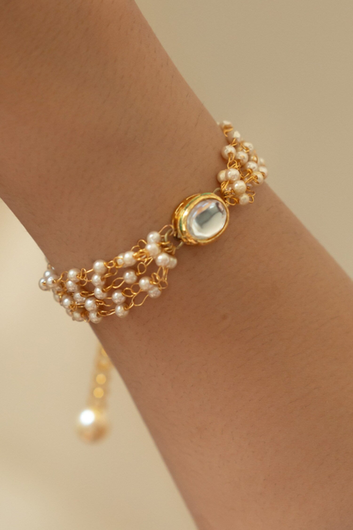 Kundan & Pearl Embellished Bracelet 