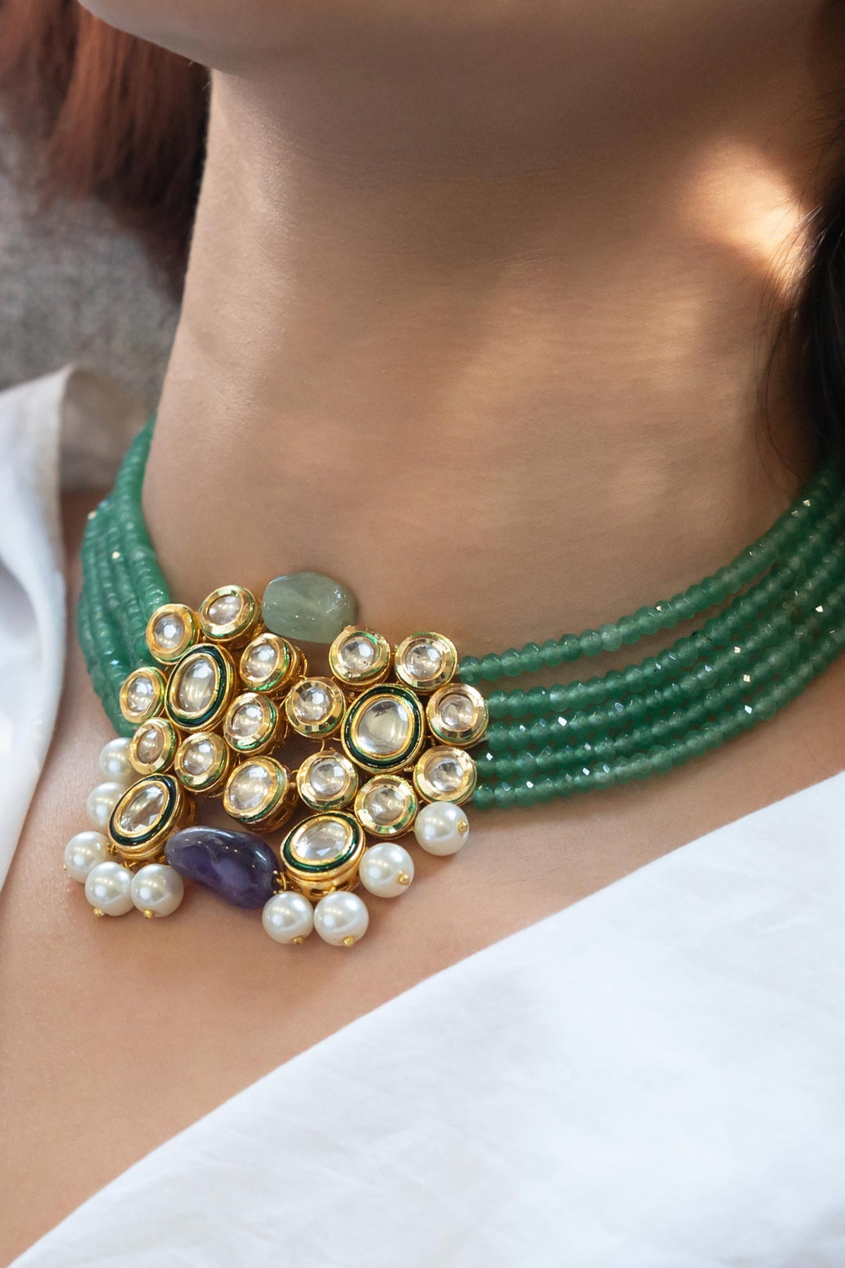 Kundan Embellished Pendant Necklace 