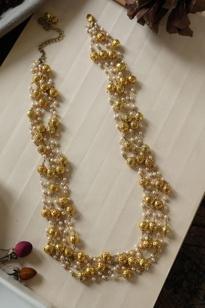 Shell Pearl Embellished Layered Necklace 