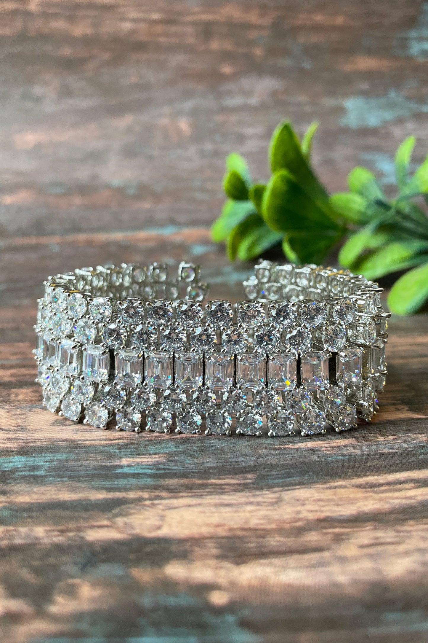 Zircon Studded Bracelet 