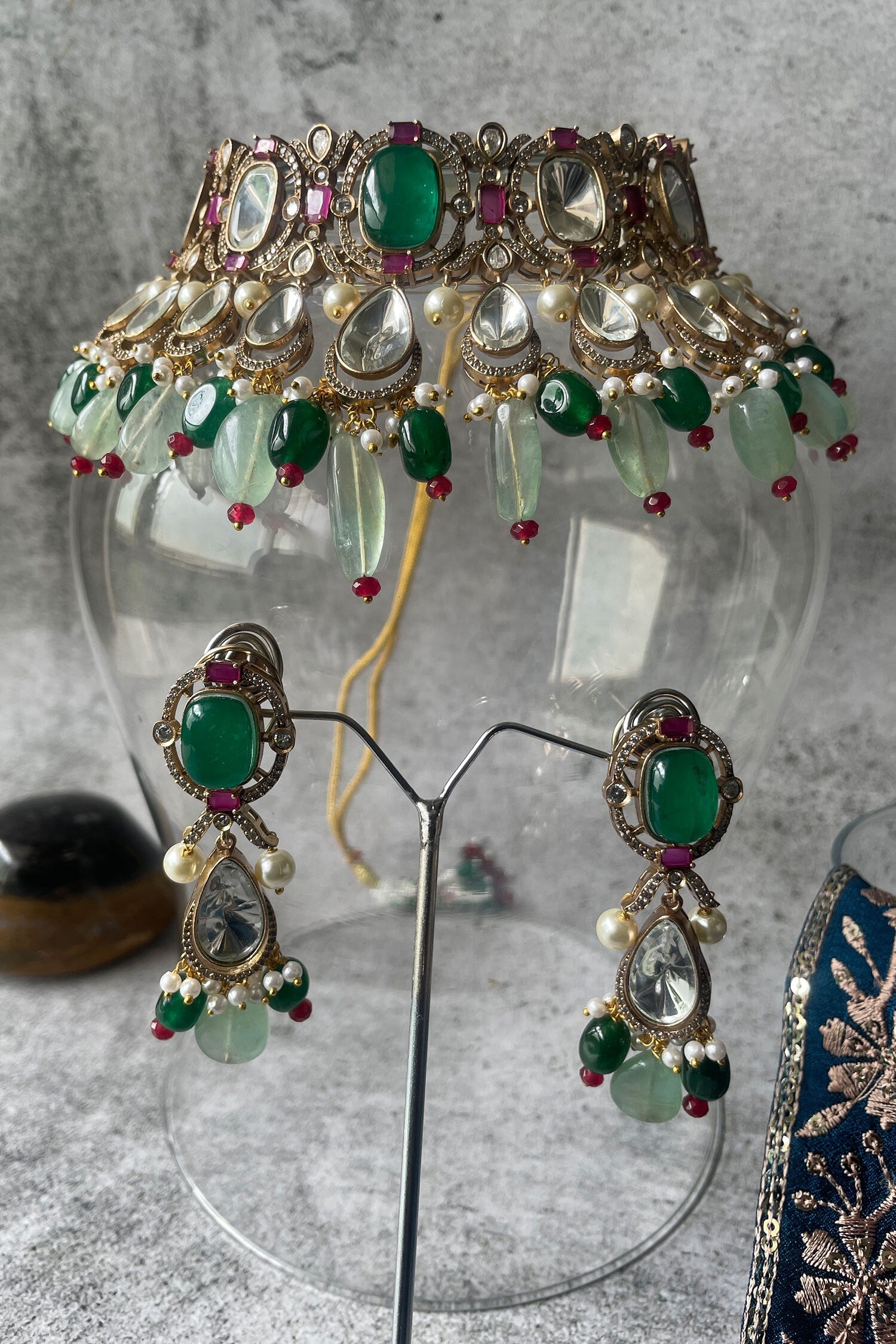 Stone Studded Drop Necklace Set 