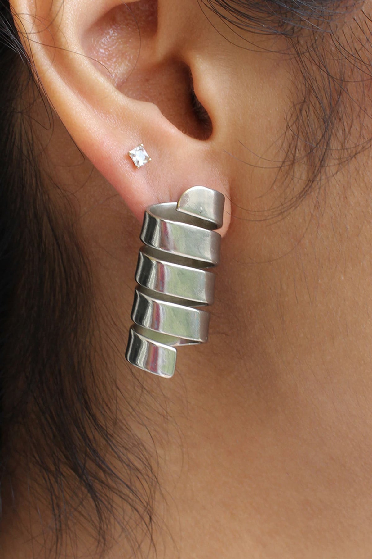 Lyra Spiral Earrings 