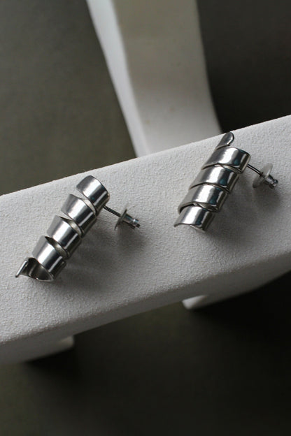 Lyra Spiral Earrings 