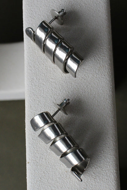Lyra Spiral Earrings 