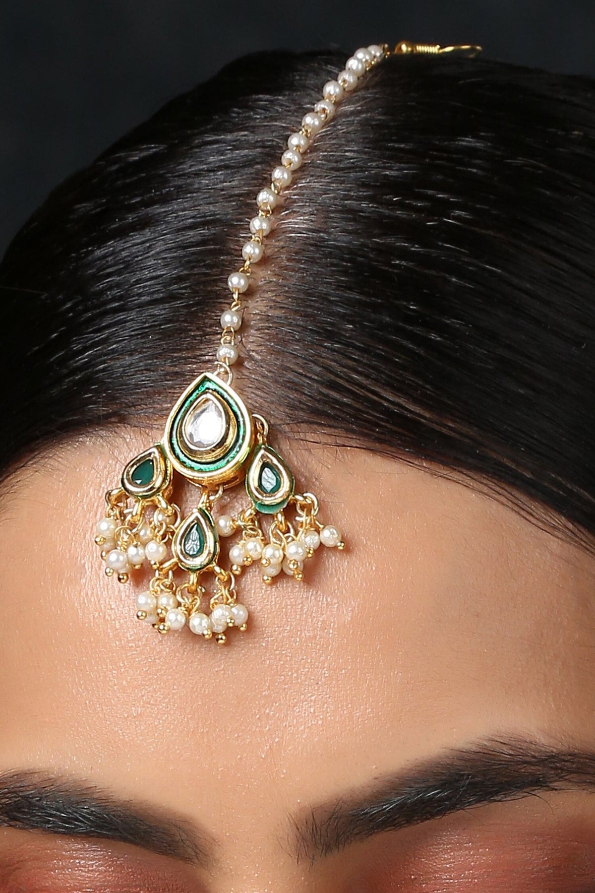 Kundan Embellished Maangtikka 