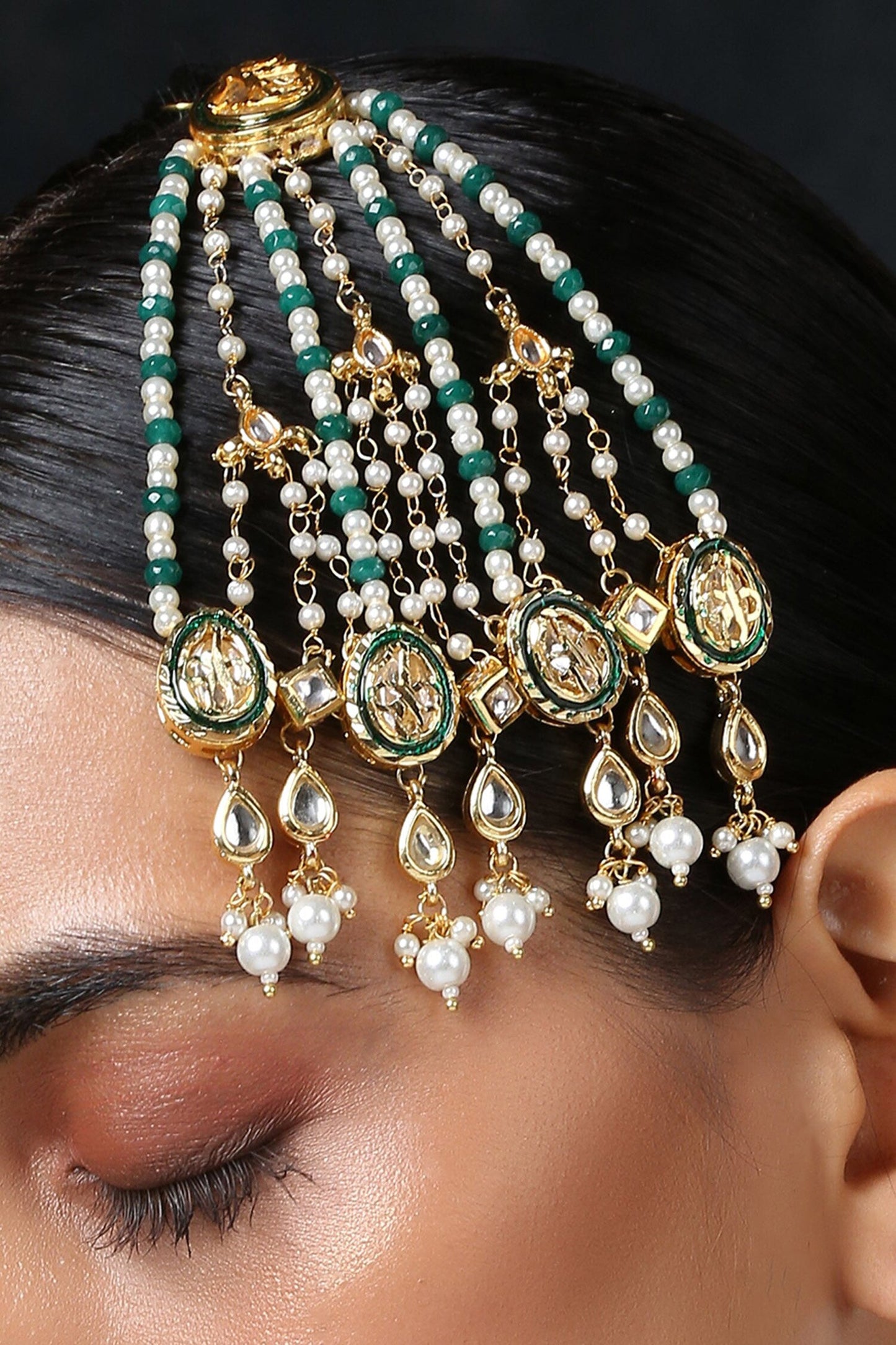 Kundan Embellished Passa 