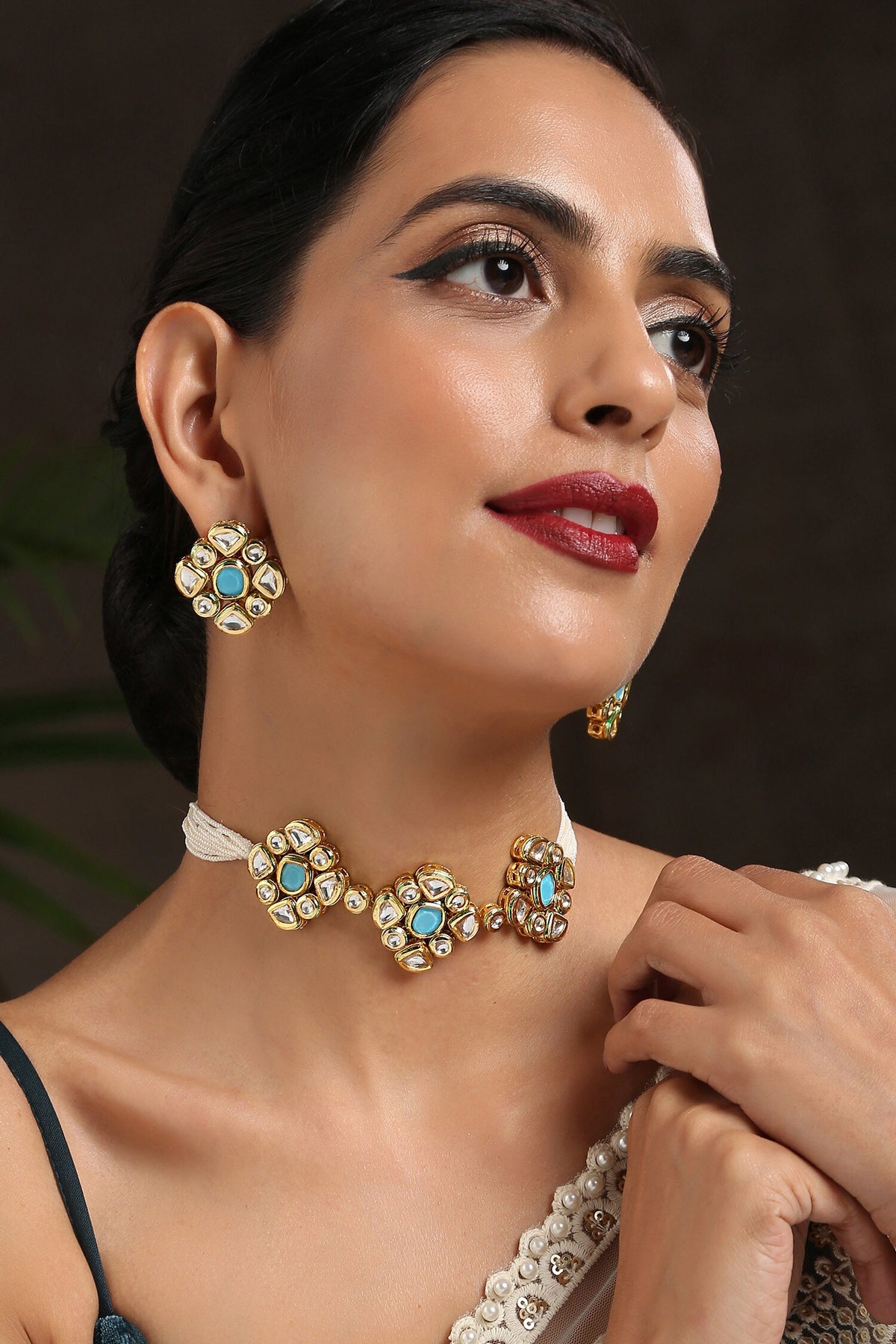 Kundan Embellished Floral Unit Choker Necklace Set 
