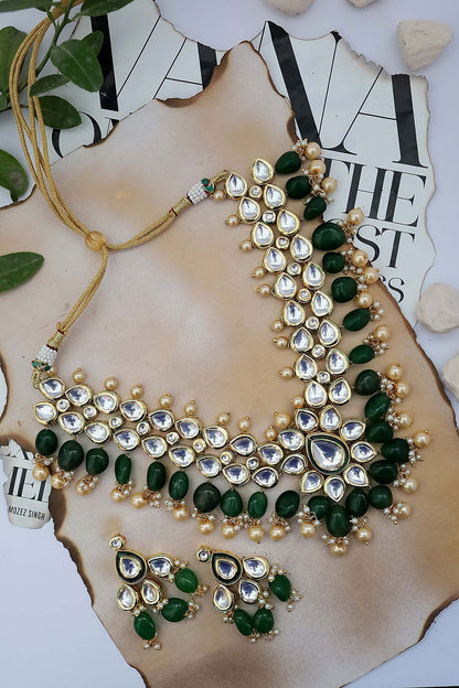 Kundan Embellished Necklace Set 