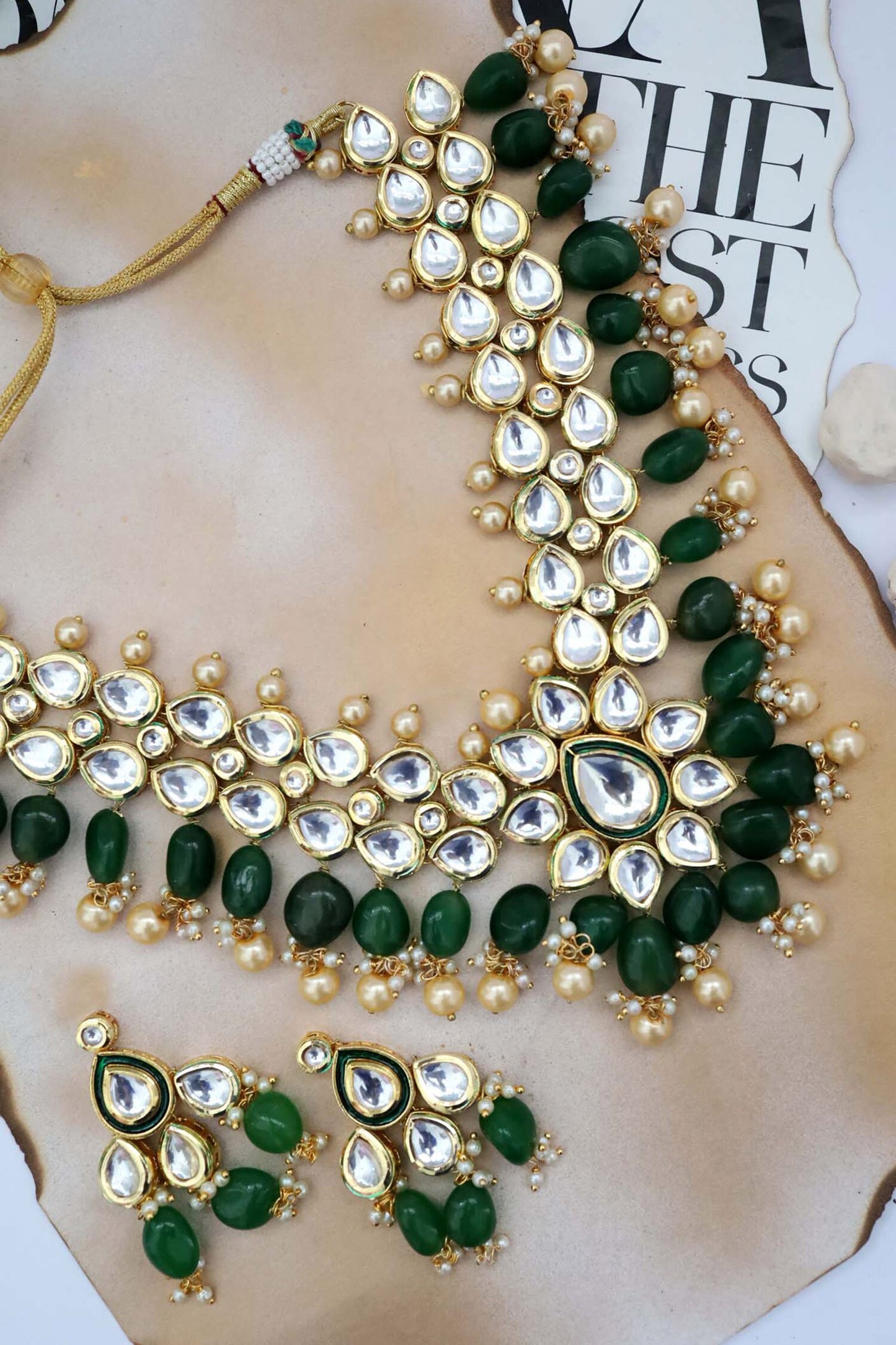 Kundan Embellished Necklace Set 
