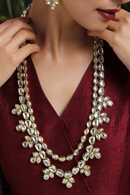 Kundan Encrusted Necklace Set 