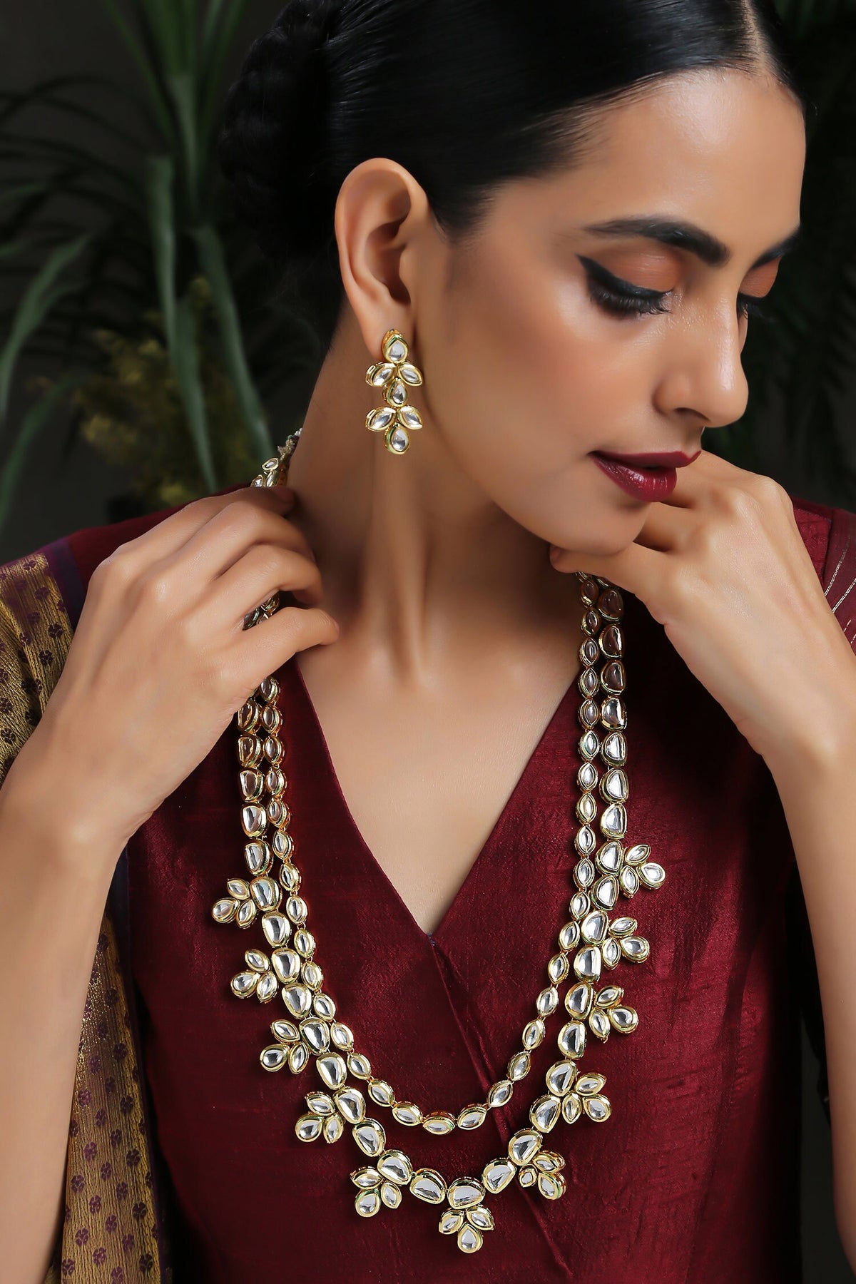 Kundan Encrusted Necklace Set 