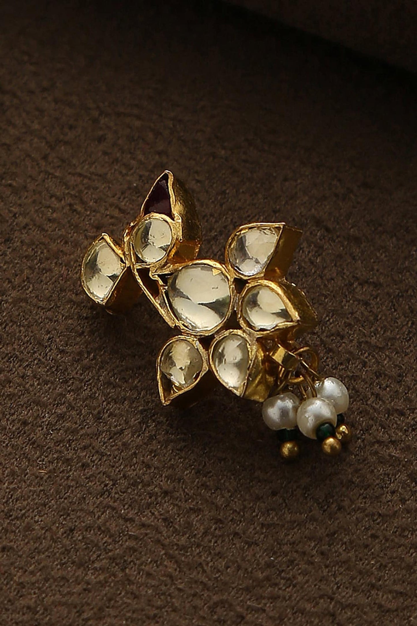 Kundan Embellished Nosepin 