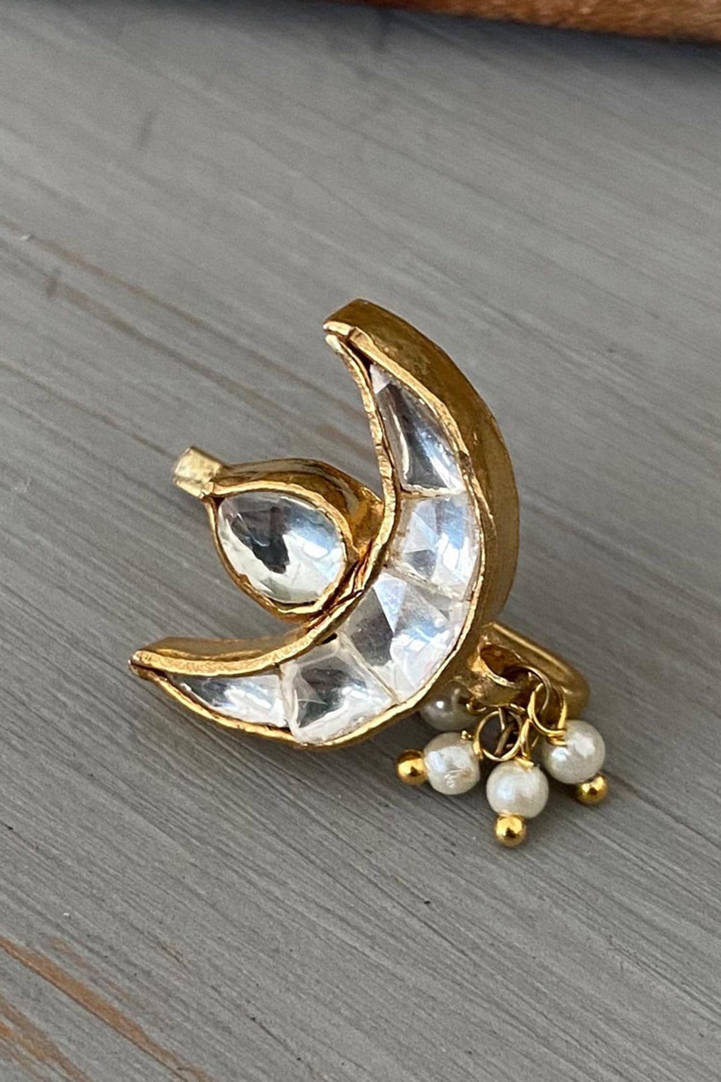 Kundan Embellished Crescent Nose Pin 
