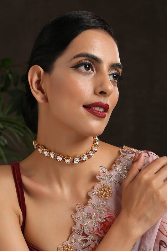 Shyra Kundan Embellished Choker 