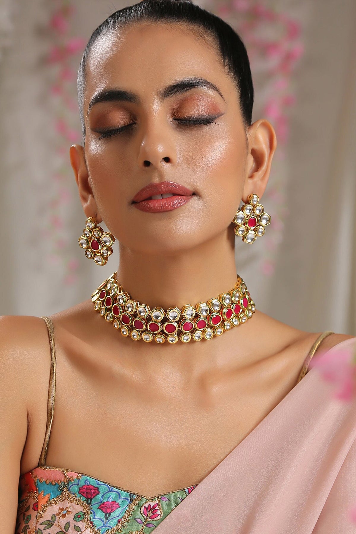 Kundan Studded Choker Set 