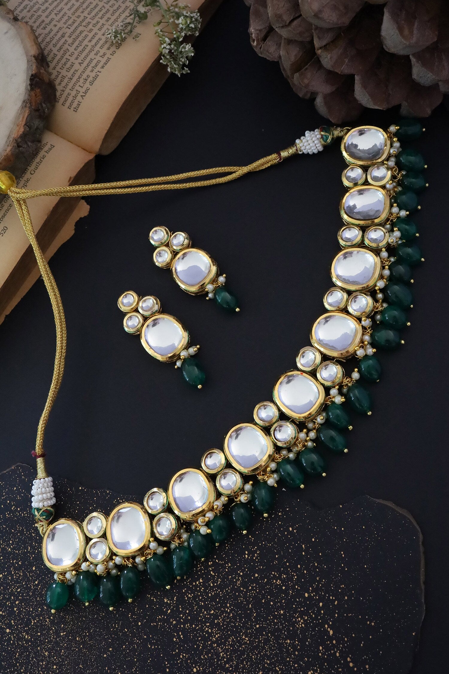 Kundan Embellished Choker Set 
