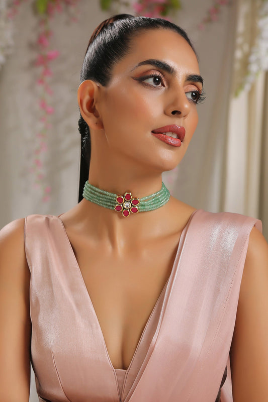 Floral Carved Pendant Choker 