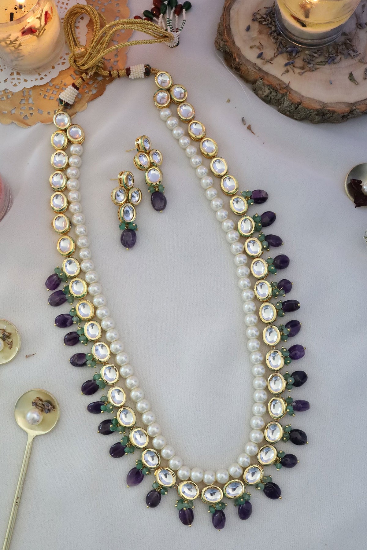 Kashika Kundan Embellished Necklace Set 