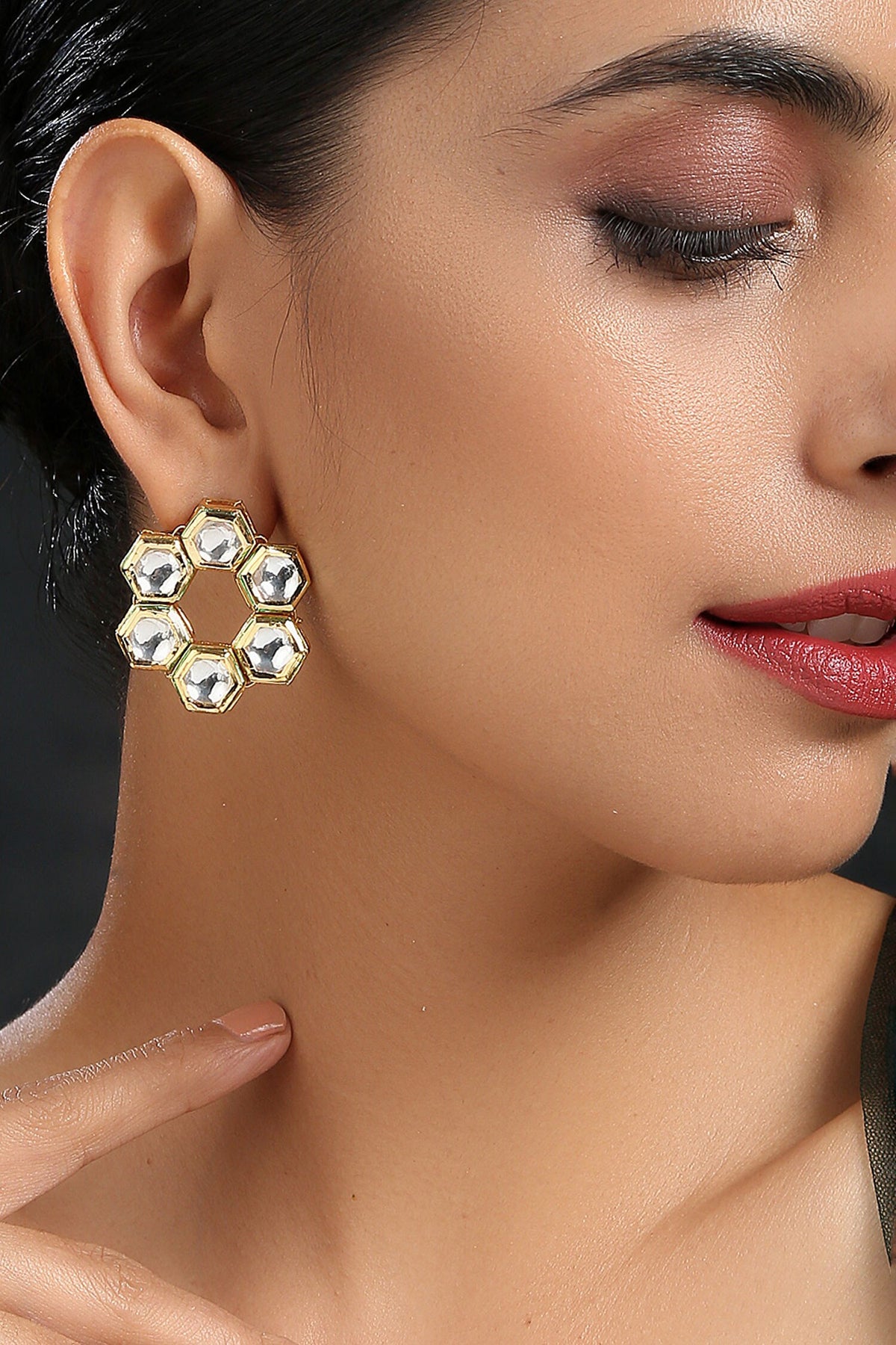 Kundan Embellished Studs 