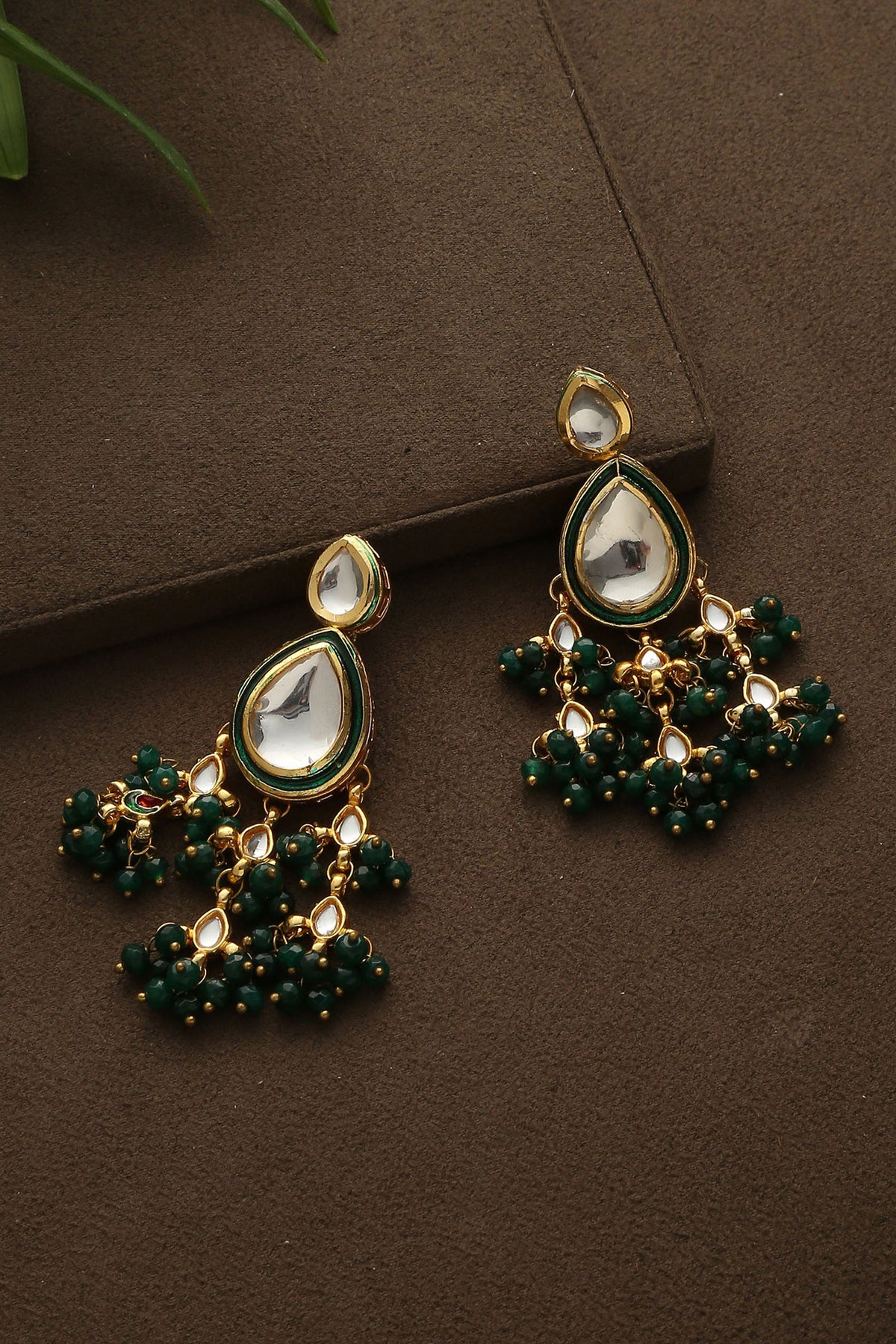 Tear Drop Carved Earrings 