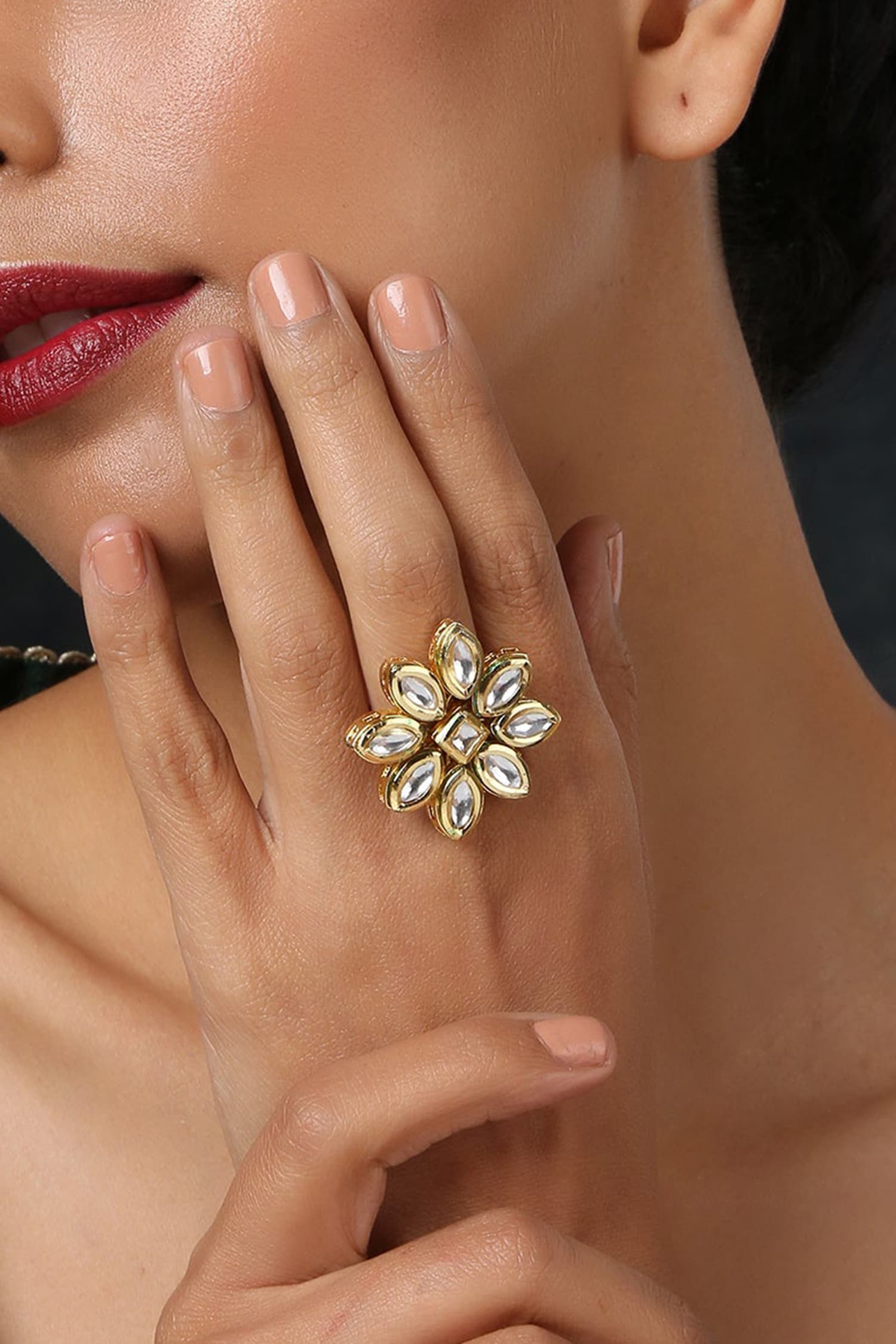 Floral Shaped Ring 