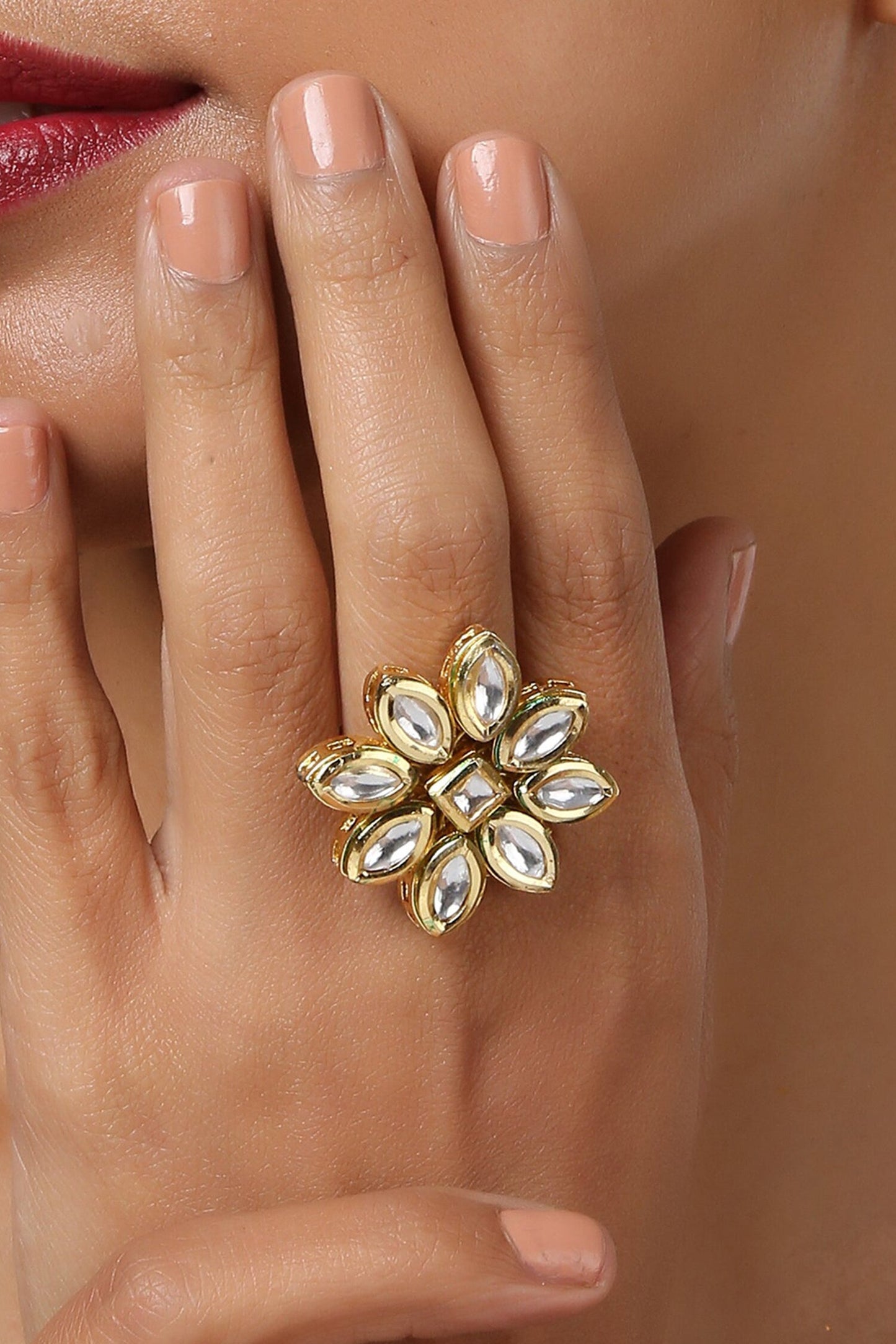Floral Shaped Ring 