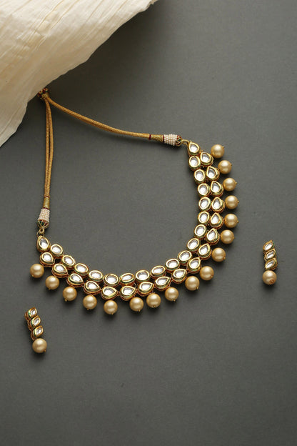 Kundan Embellished Necklace Set 
