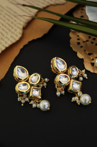 Carved Kundan Embellished Earrings 
