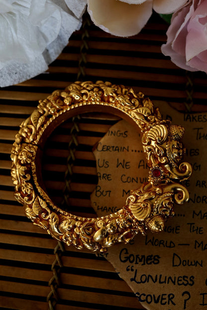 Temple Work Embossed Bangle 