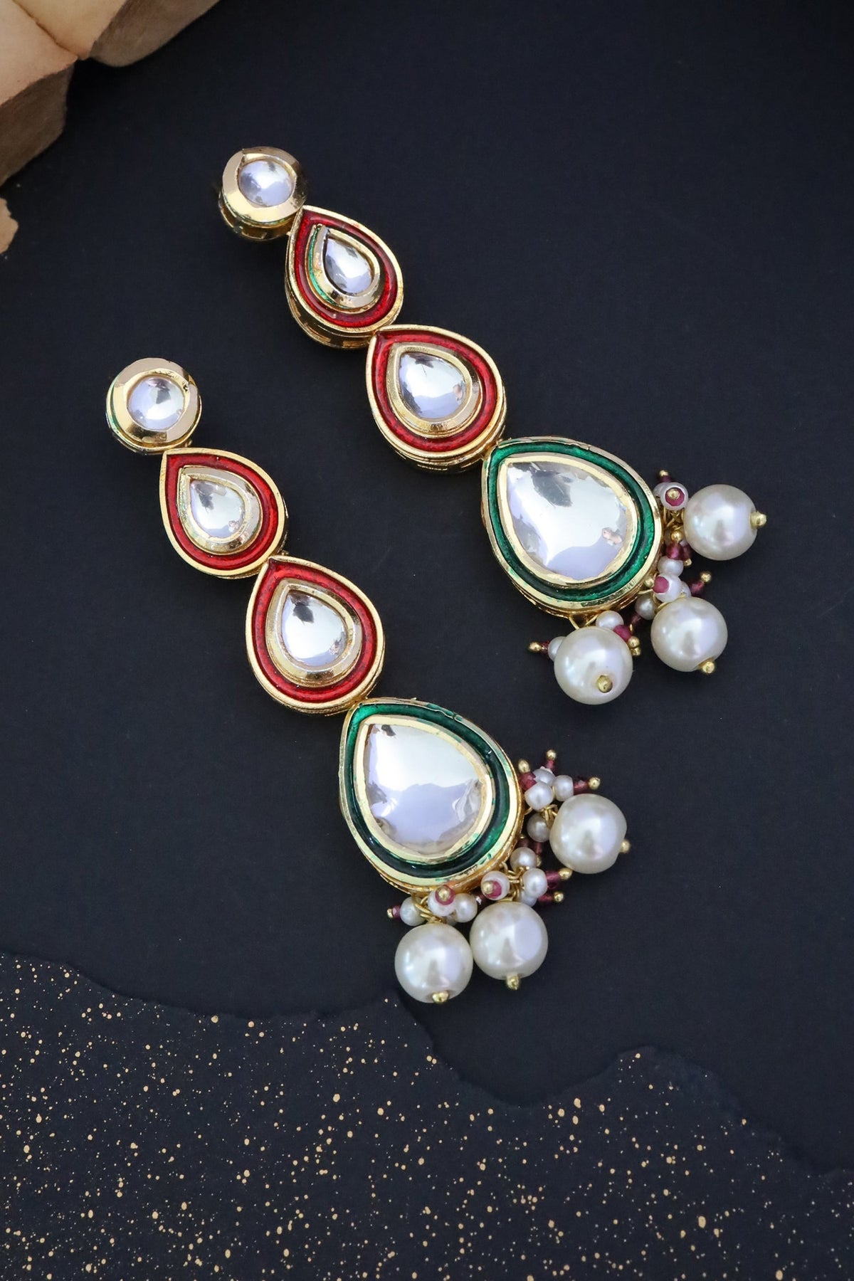 Tear Drop Carved Earrings 