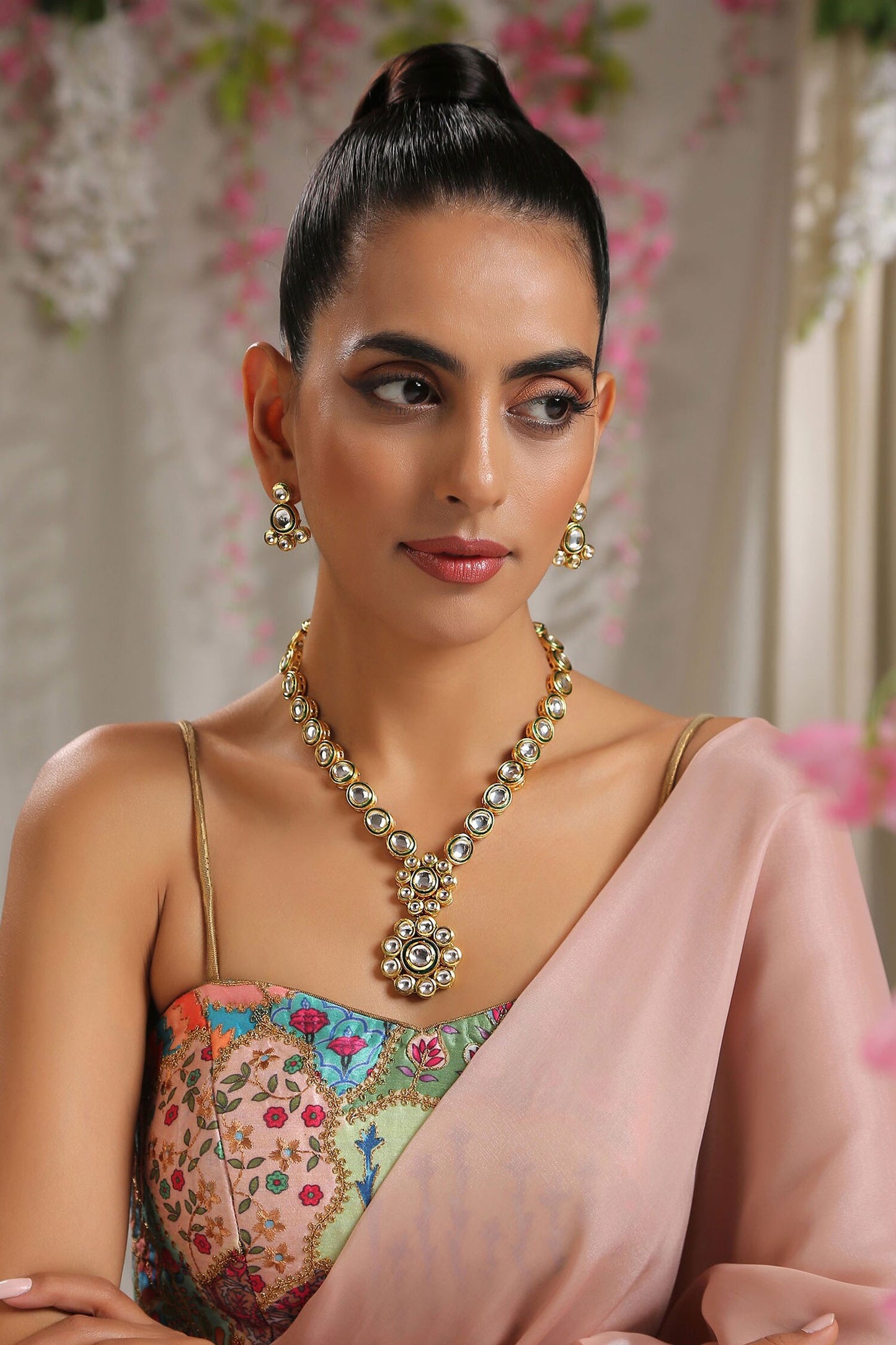 Floral Pendant Necklace Set 